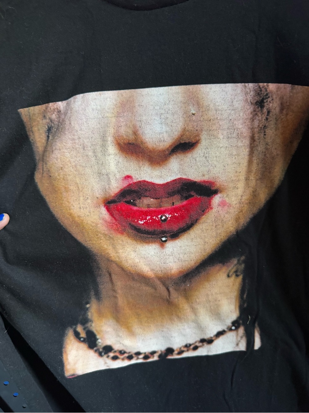 Falling in reverse - Picture 2 of 5